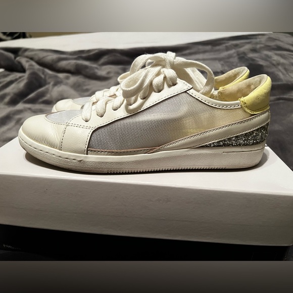 Dolce Vita women’s shoes - Picture 2 of 6